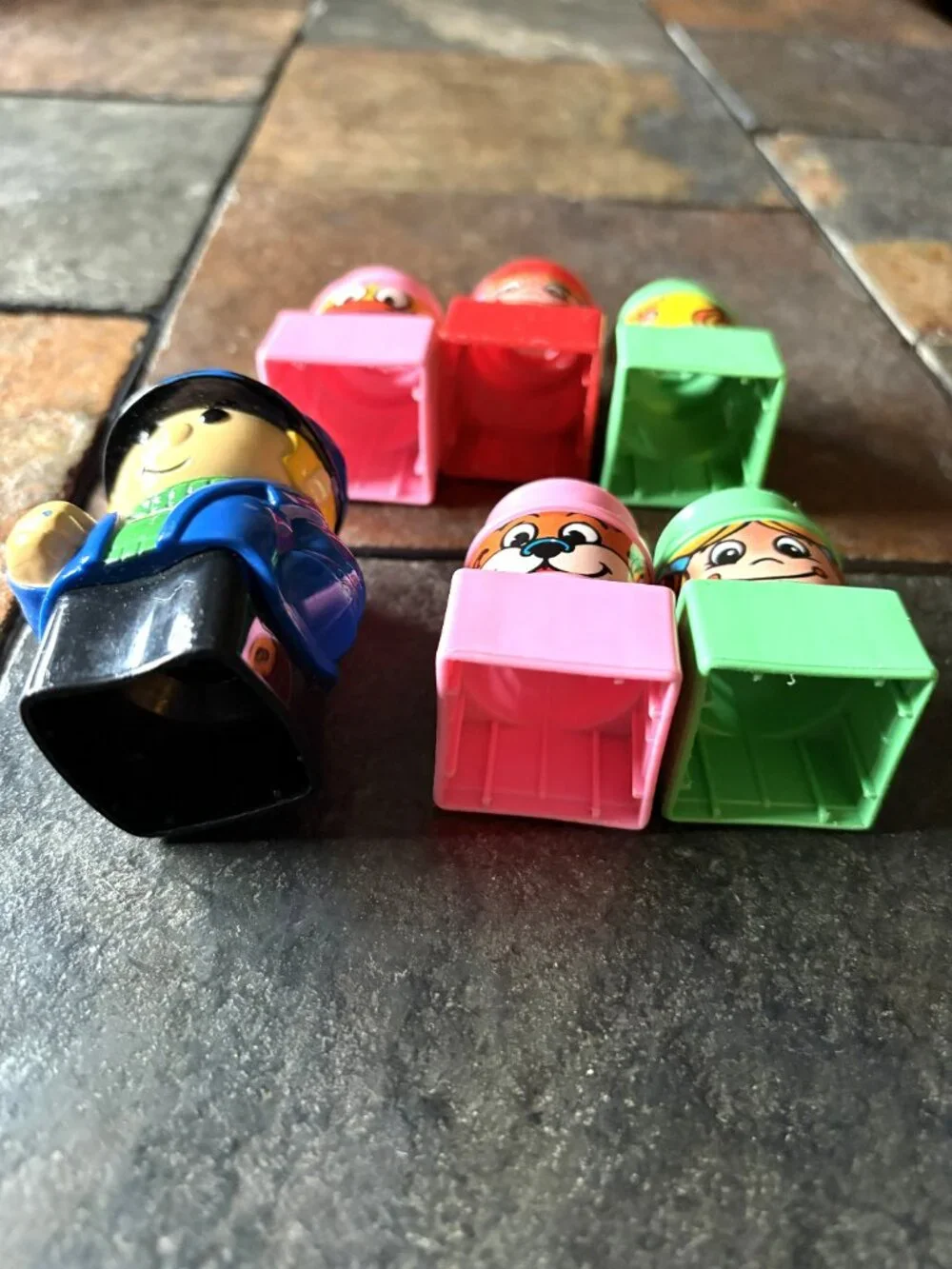Vintage 1980s Mega Bloks figure lot - captain sailor & face blocks (Ritvik)
